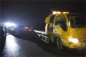 和硕24小时车辆搭电联系电话